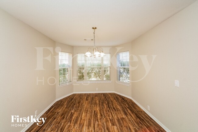 Photo - 1632 Mountain Brook