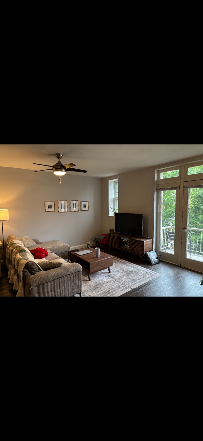 5316 Pershing Ave Unit 303