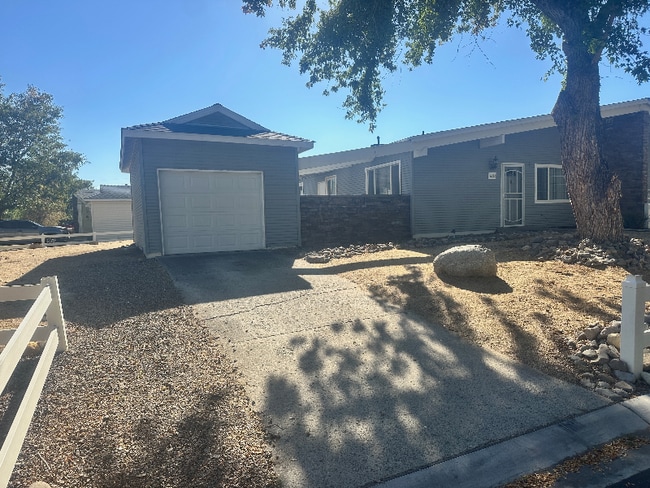 Photo - 12282 Green Mountain St