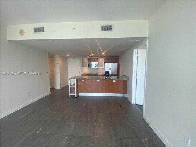 Photo - 185 SW 7th St Unit 4206