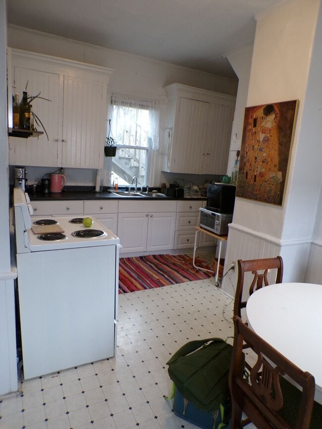 Photo - 15 Pond St Unit A