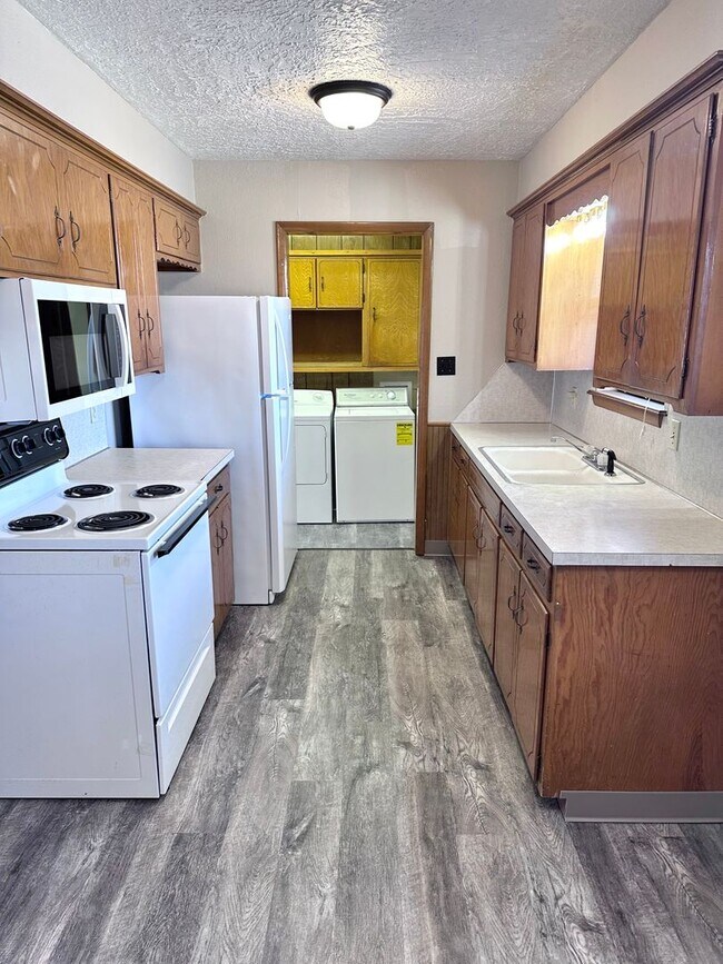 Photo - 3-bed 1-bath 1-car Single Family near