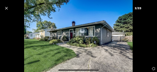 Building Photo - 704 Wilshire Dr Rental