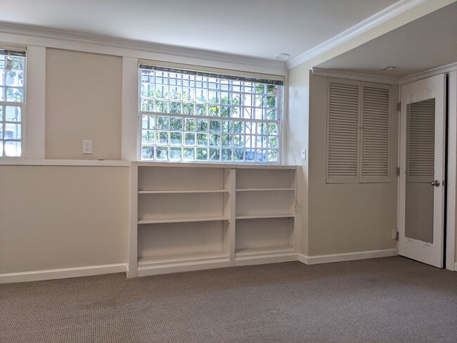 Photo - 1192 Page St Unidad B