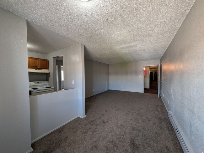 Photo - 1425 N Yosemite St Unit 9