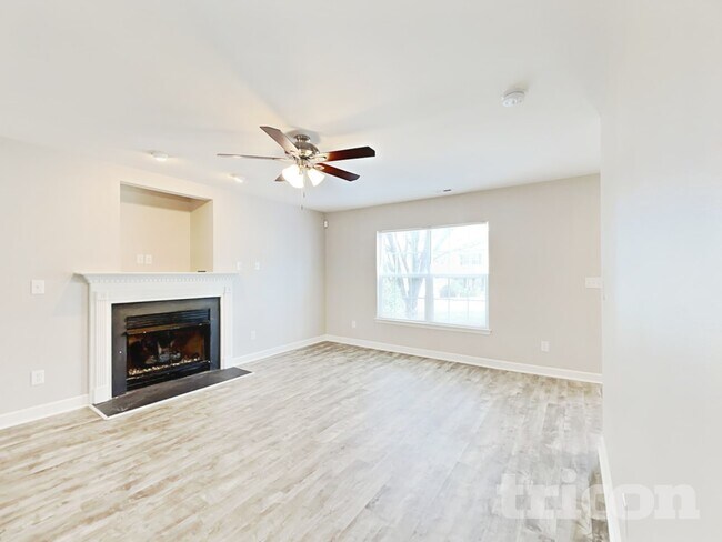 Photo - 3521 Dashiel Dr