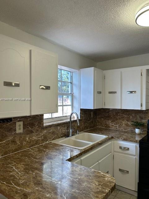 Photo - 958 E 21st St Unit 0