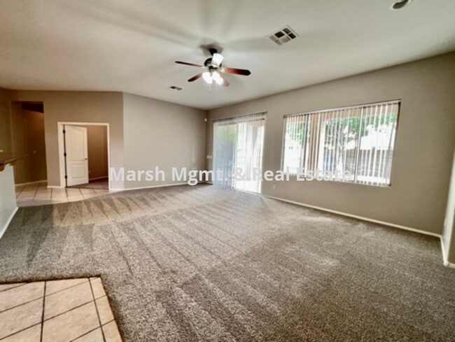 Photo - Beautiful 3 bedroom + den home in Gilbert ...
