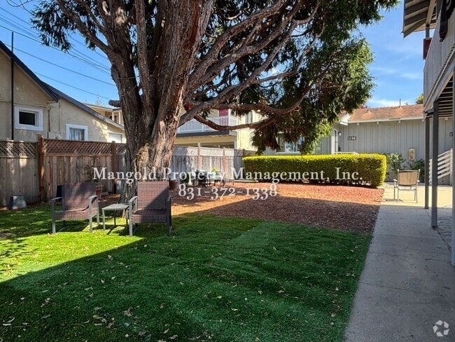 Building Photo - second Unit 1156 Rental