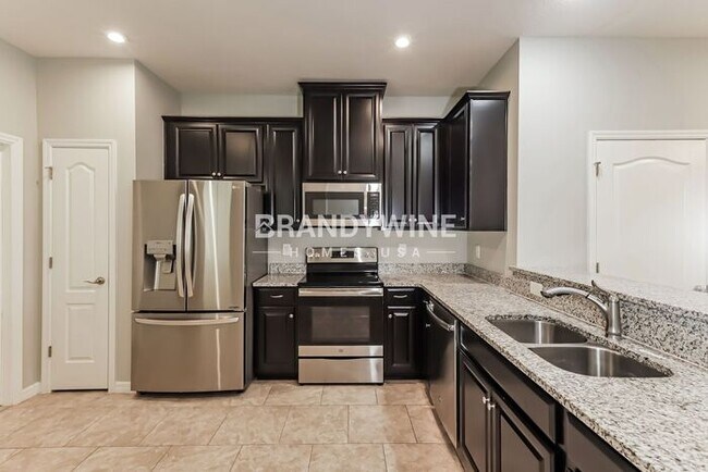 Photo - BEAUTIFUL 3BR AVAILABLE NOW! DON'T MISS IT!