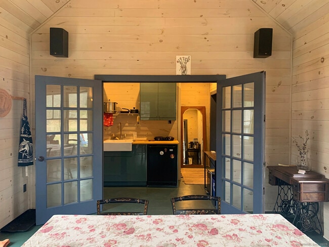 Photo - 126 Beaver Brook Rd