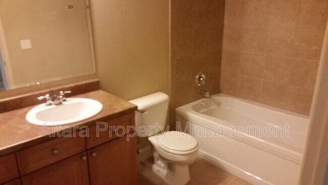 Photo - 5401 S Park Terrace Ave Unidad 305A