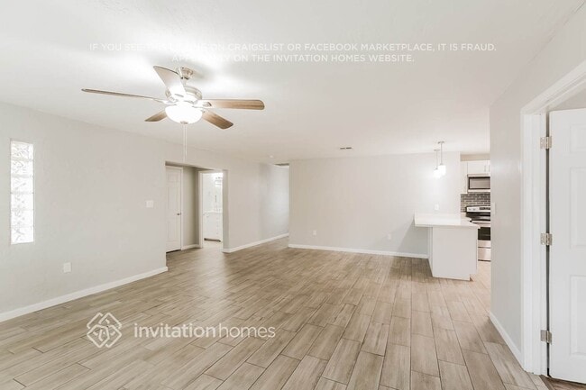 Photo - 11235 W Hopi St