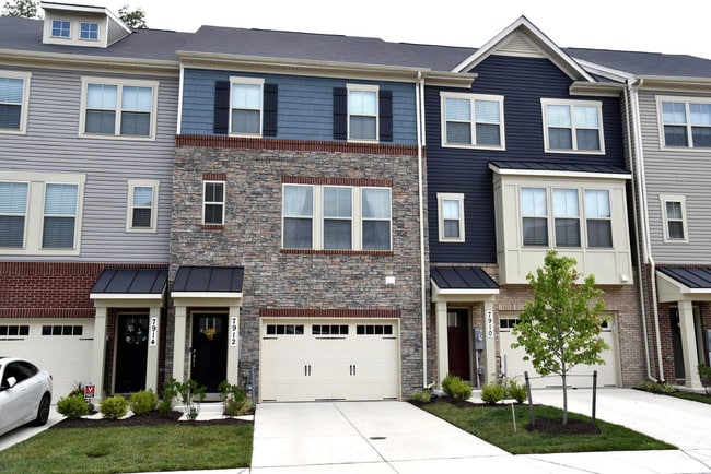 Building Photo - 7912 Marietta Dr