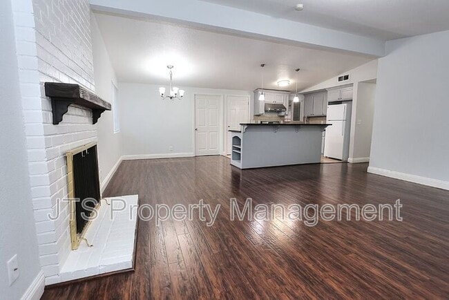 Photo - 2000 Belcot Rd