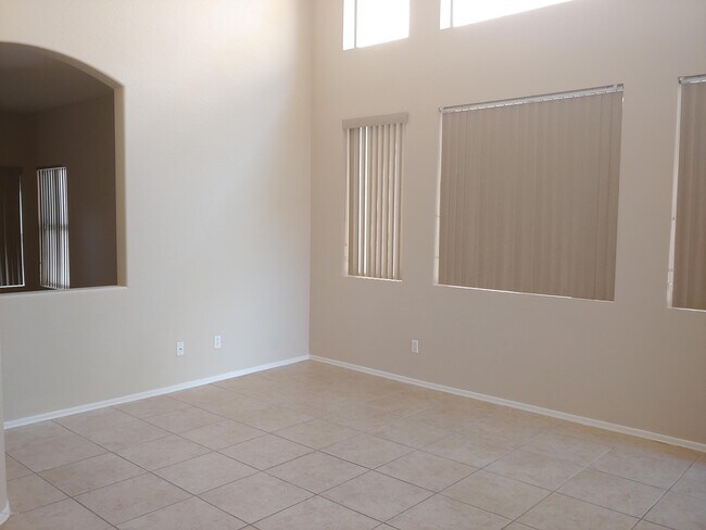 Photo - 1922 N 106th Ln