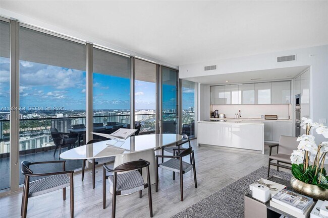 Photo - 18975 Collins Ave Unit 3905