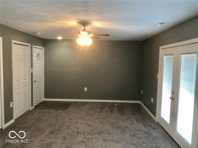 Photo - 47 Port Sylvia Dr