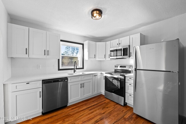 Photo - 2389 Hilly Rd