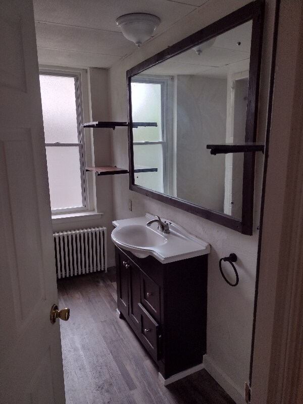 Photo - 1221 W Main St
