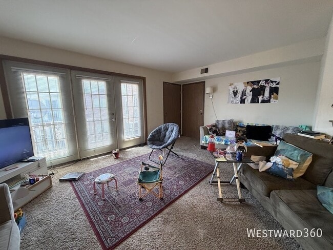 Photo - 4120 Williamsburg Ct Unidad 302