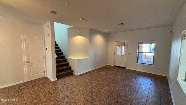 Photo - 1833 E Hartford Ave