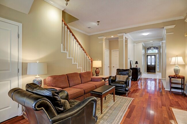 Photo - 7019 Lawler Ridge