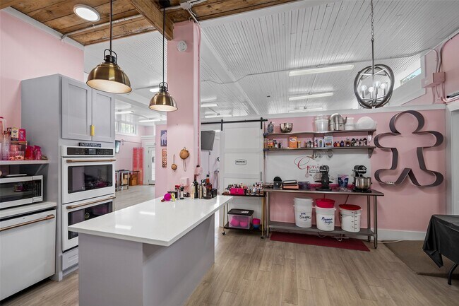 Photo - 1801 Avenue L Unit Down