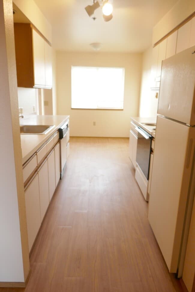 Photo - 524 Jetty St Unit 524