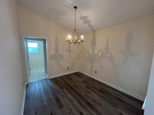 Photo - 1201 Formby Ct