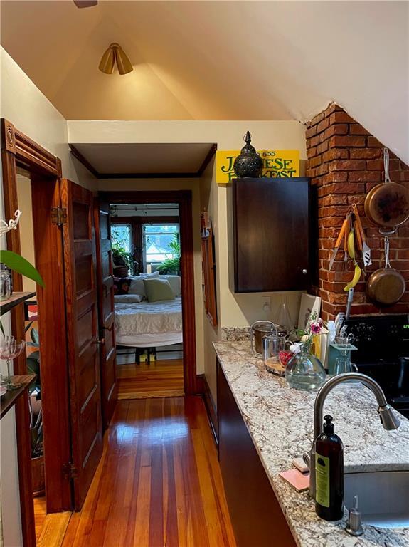 121 Rutherglen Ave Apartment For Rent in Providence, RI