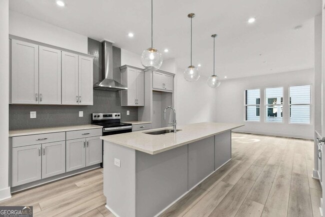 Photo - 517 Motivation Cir NW