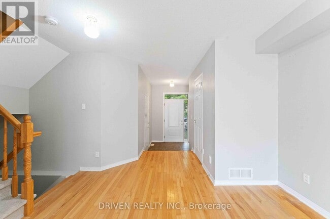 Photo - 270 Berrigan Dr