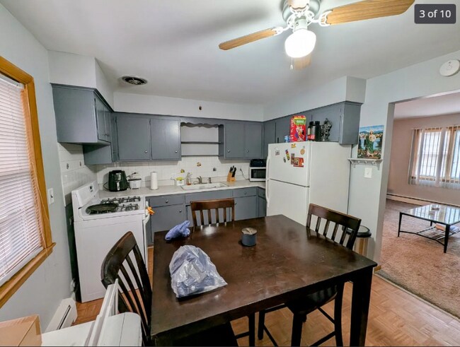 7228 38th Pl Unit 2S