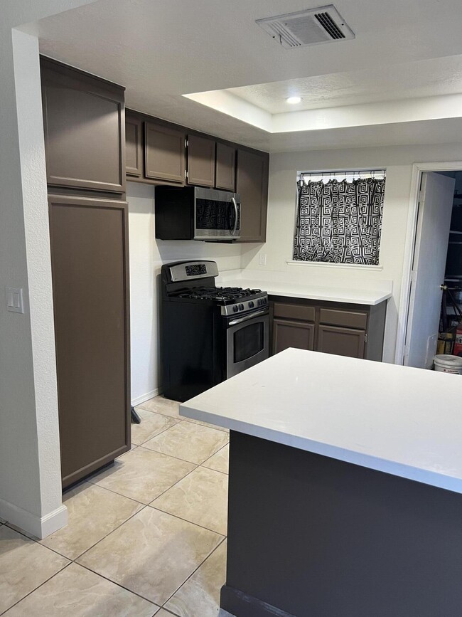 Photo - 1508 E Ave J2
