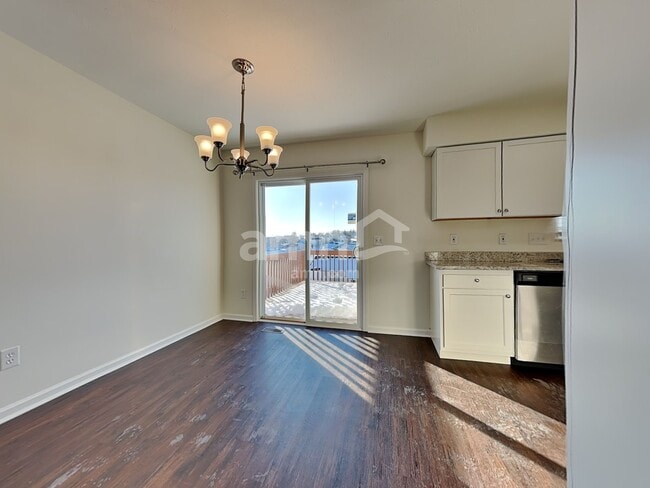 Photo - 363 Gatewood Ct