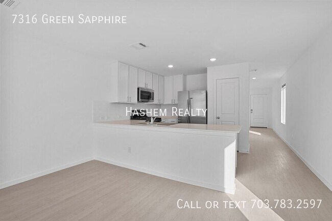 7316 Green Sapphire