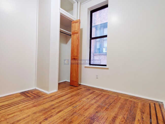 Photo - 3133 Broadway Unidad 11