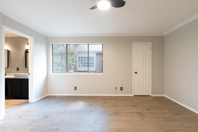 Photo - 16817 Brookwood