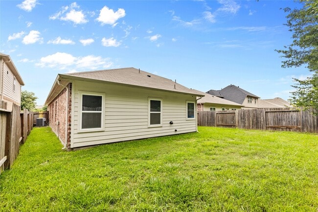 Photo - 22810 Highland Bluff Ln