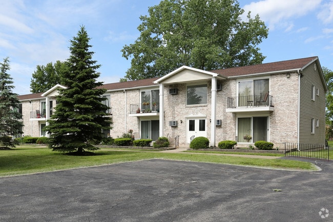 Meadowlawn Apartments