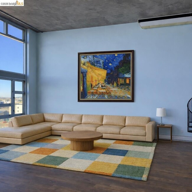 Photo - 311 Oak St Unidad PH27