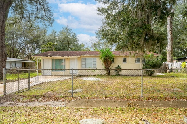 Photo - 385 Dunwoodie Rd House