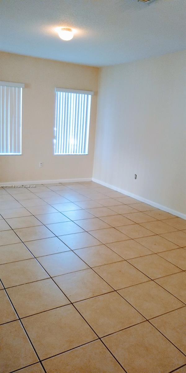 Photo - 2748 SW 83rd Ave