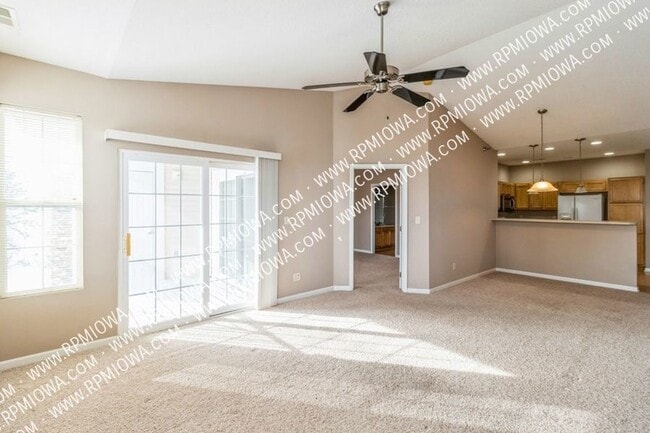 Photo - 1307 SE University Ave