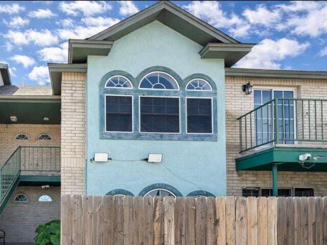 Building Photo - 1220 E Fremont St Unit 6