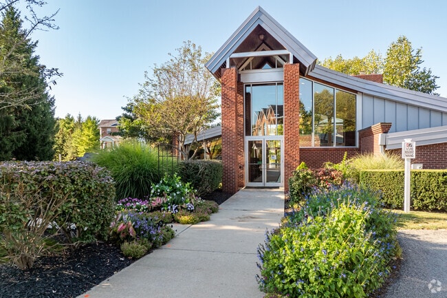 Leasing Office