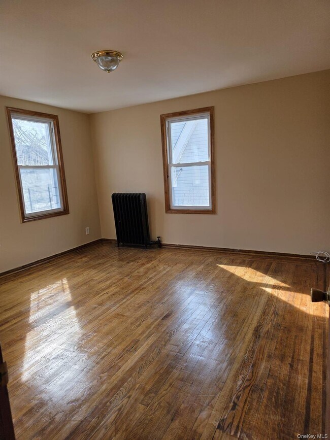 Photo - 178-45 145th Rd