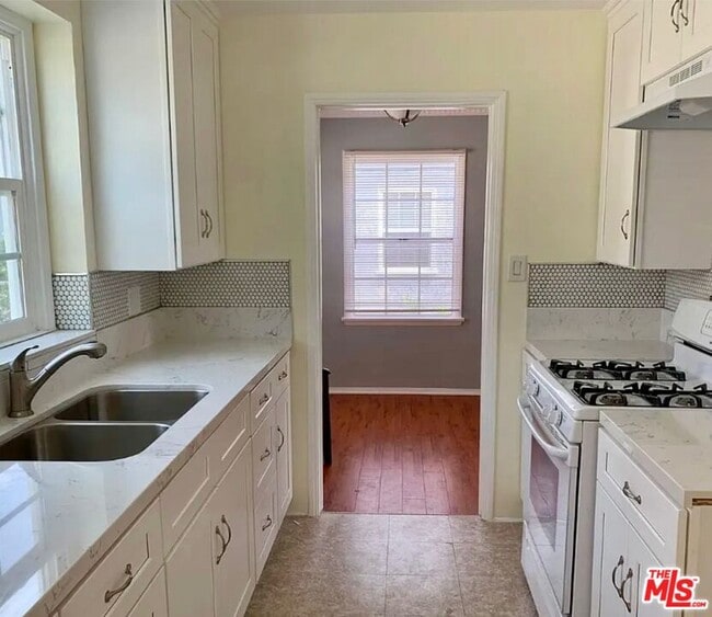 Photo - 5913 Overhill Dr Unidad #2