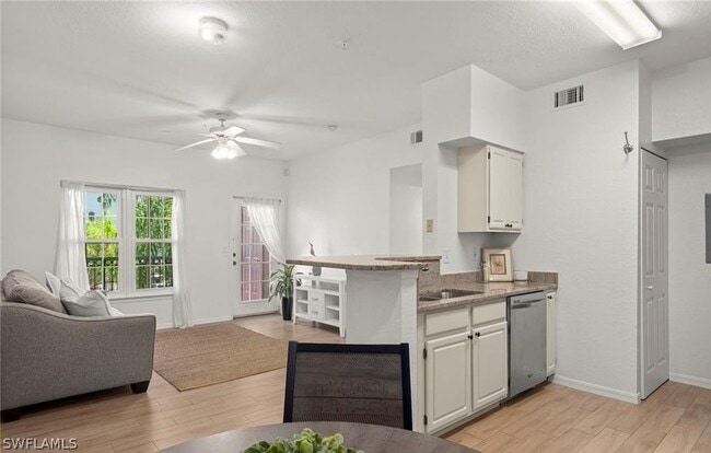 Building Photo - 23500 Walden Center Dr Unit 206